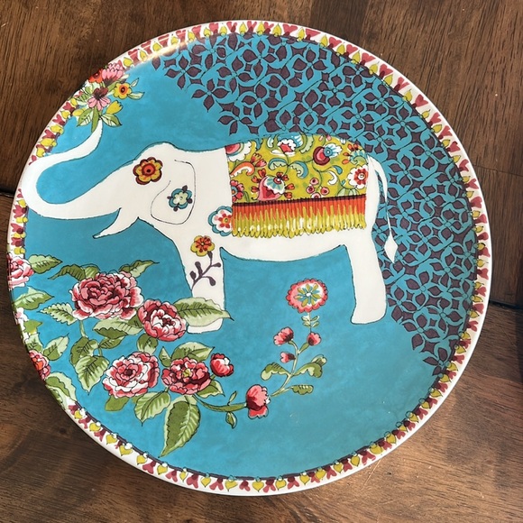 World Market Elephant Nomad Dining Set - Picture 4 of 8